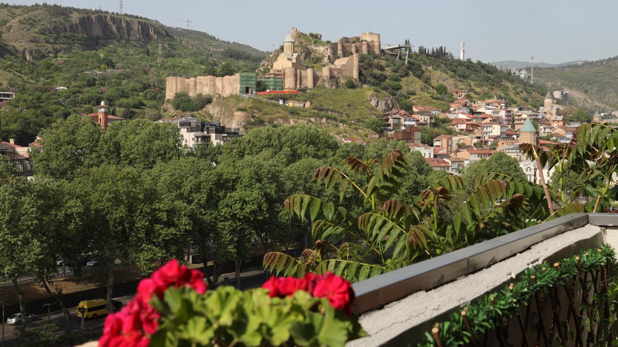 Wine Rock Hotel Tbilisi Eksteriør bilde